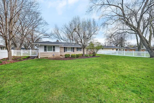 $399,000 | 2434 Erskine Road, Joliet, IL 60433