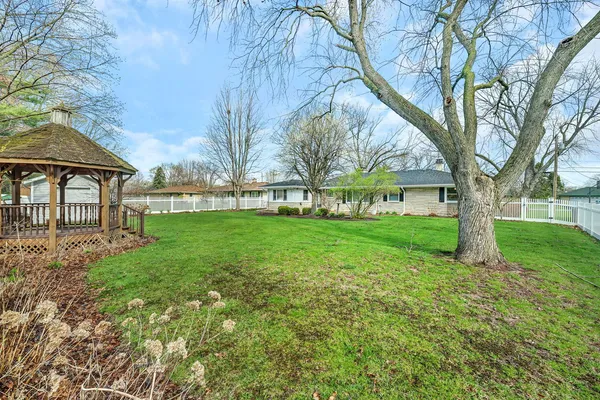 $399,000 | 2434 Erskine Road, Joliet, IL 60433