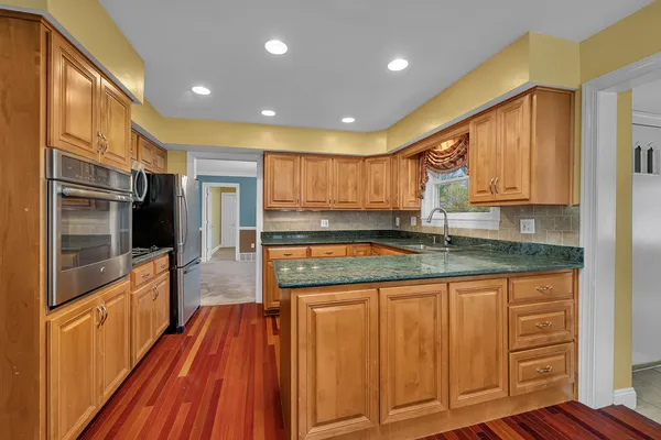 $399,000 | 2434 Erskine Road, Joliet, IL 60433