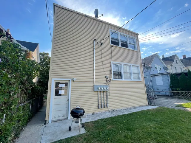 $890,000 | 2328 North Lawndale Avenue, Chicago, IL 60647