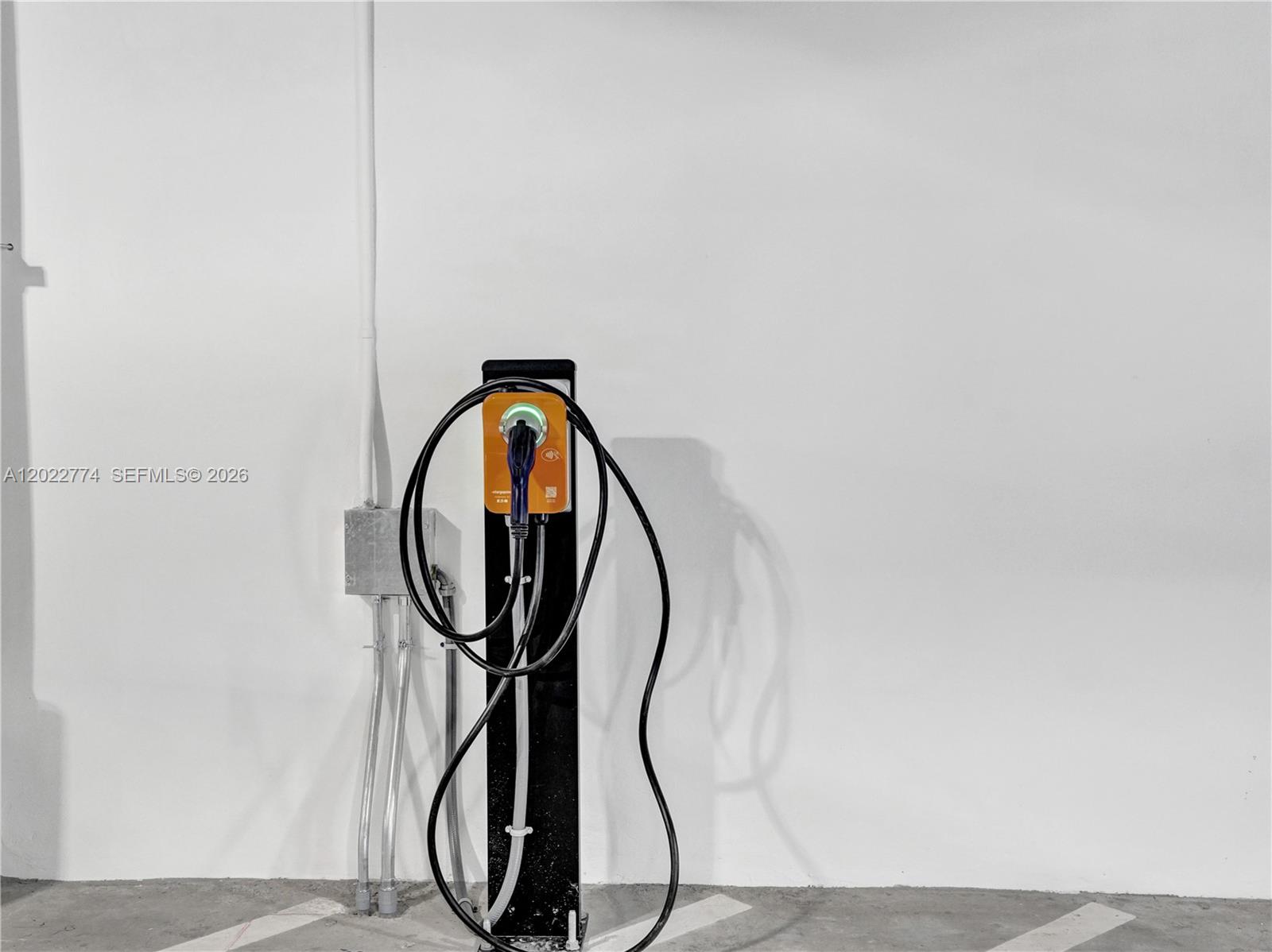 407 North Riverside Drive, Unit 402 Pompano Beach, FL 33062 - Photo 52 of 54 private personal electric car charging station
