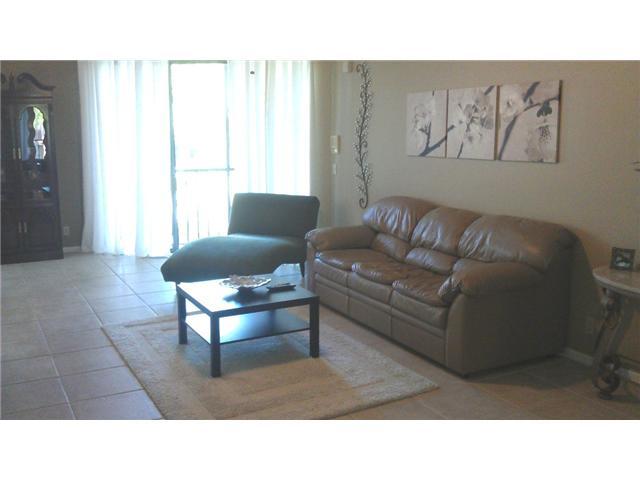 5801 Coach House Circle, Unit H Boca Raton, FL 33486 - Photo 5 of 20 Additional Photo