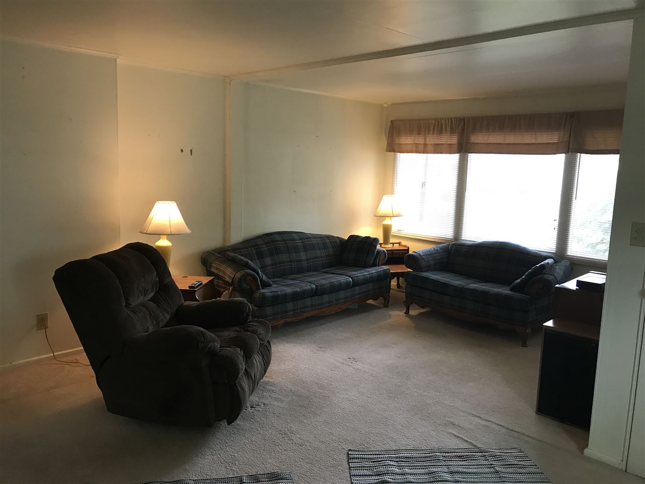 215 North Greenbriar Road Muncie, IN 47304 - Photo 6 of 13 Gallery Image 6