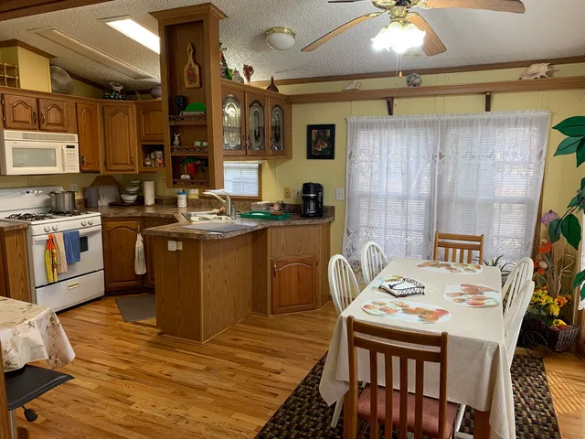 $69,500 | 21-211 Woodhaven, Sublette, IL 61367