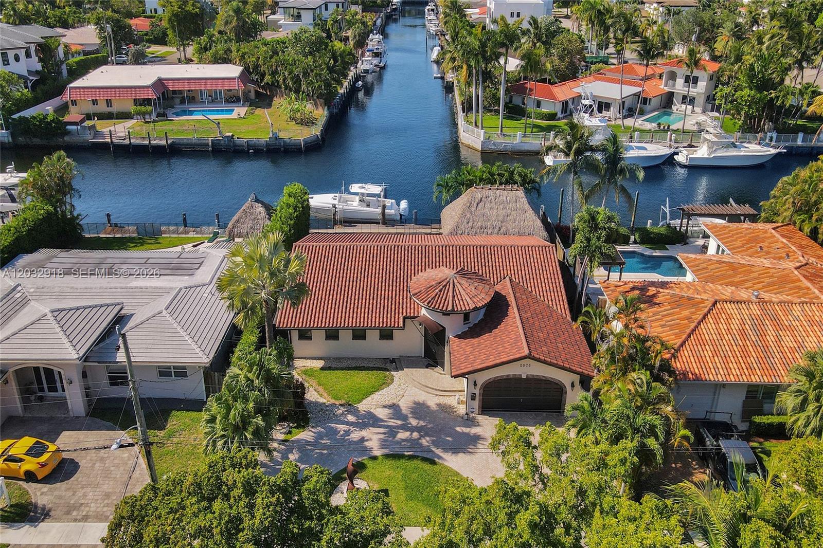 2075 Ixora Road North Miami, FL 33181 - Photo 3 of 32
