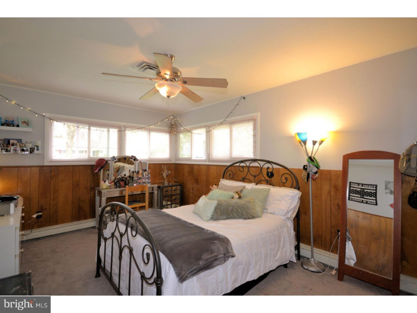 42 Firebush Road Levittown, PA 19056 - Photo 19 of 25