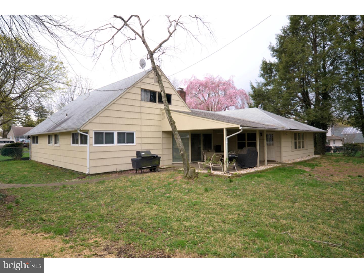 42 Firebush Road Levittown, PA 19056 - Photo 22 of 25