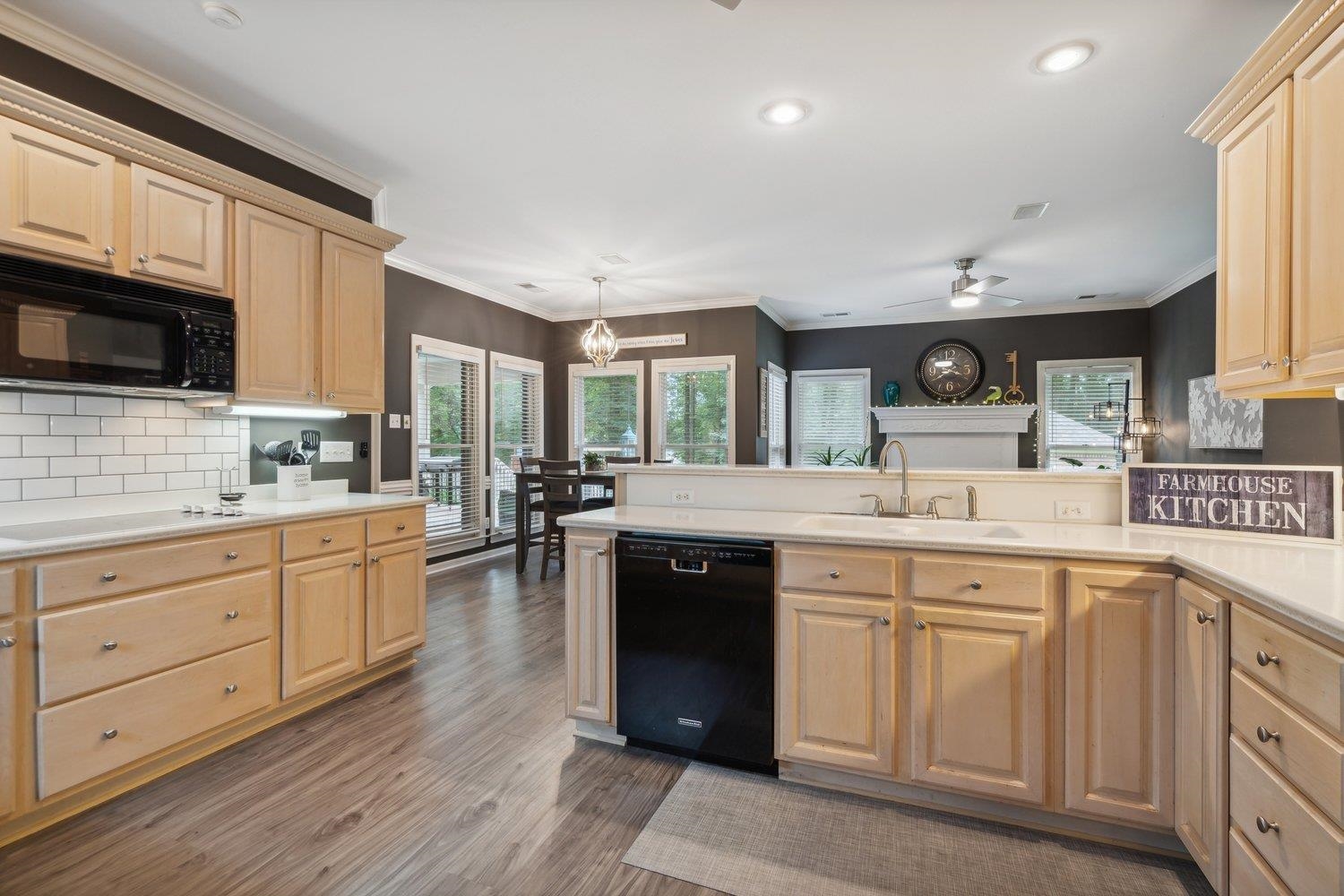 6894 7th Road Bartlett, TN 38135 - Photo 8 of 34 Gallery Image 8