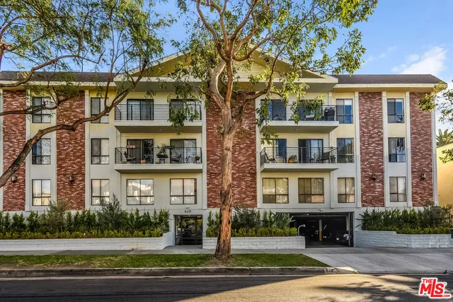 $3,950 | 610 North Orlando Avenue, Unit 306, West Hollywood, CA 90048