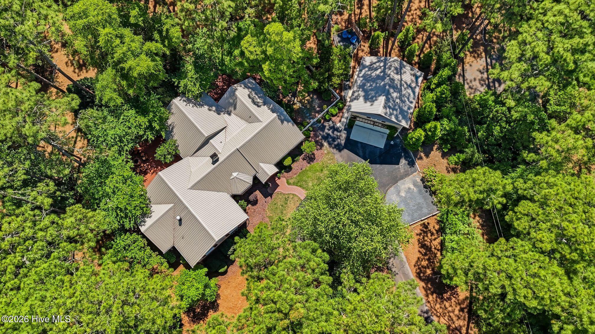 305 Maples Road Southern Pines, NC 28387 - Photo 4 of 61