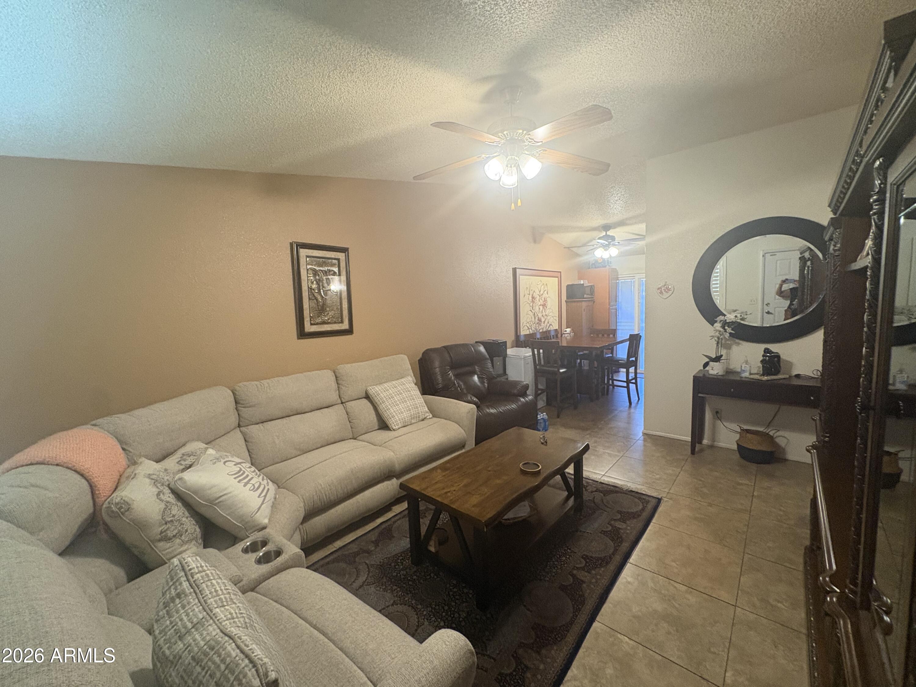 6711 West Osborn Road, Unit 46 Phoenix, AZ 85033 - Photo 3 of 27 IMG_3487