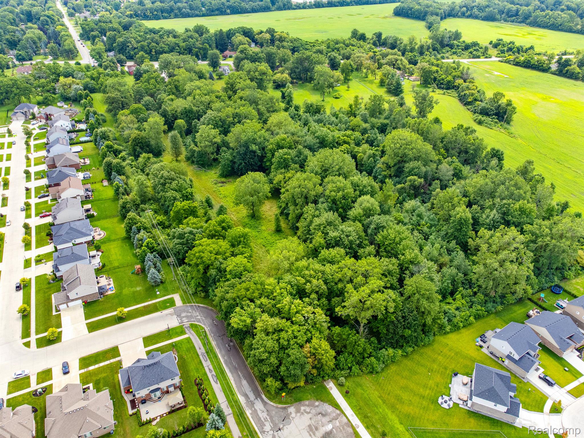 48975 Fairchild Road Macomb, MI 48042 - Photo 67 of 67 Gallery Image 67