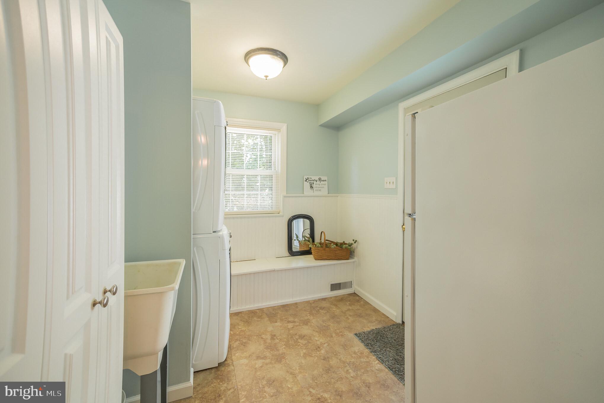 117 Ambler Road Cherry Hill, NJ 08002 - Photo 16 of 30 Gallery Image 16