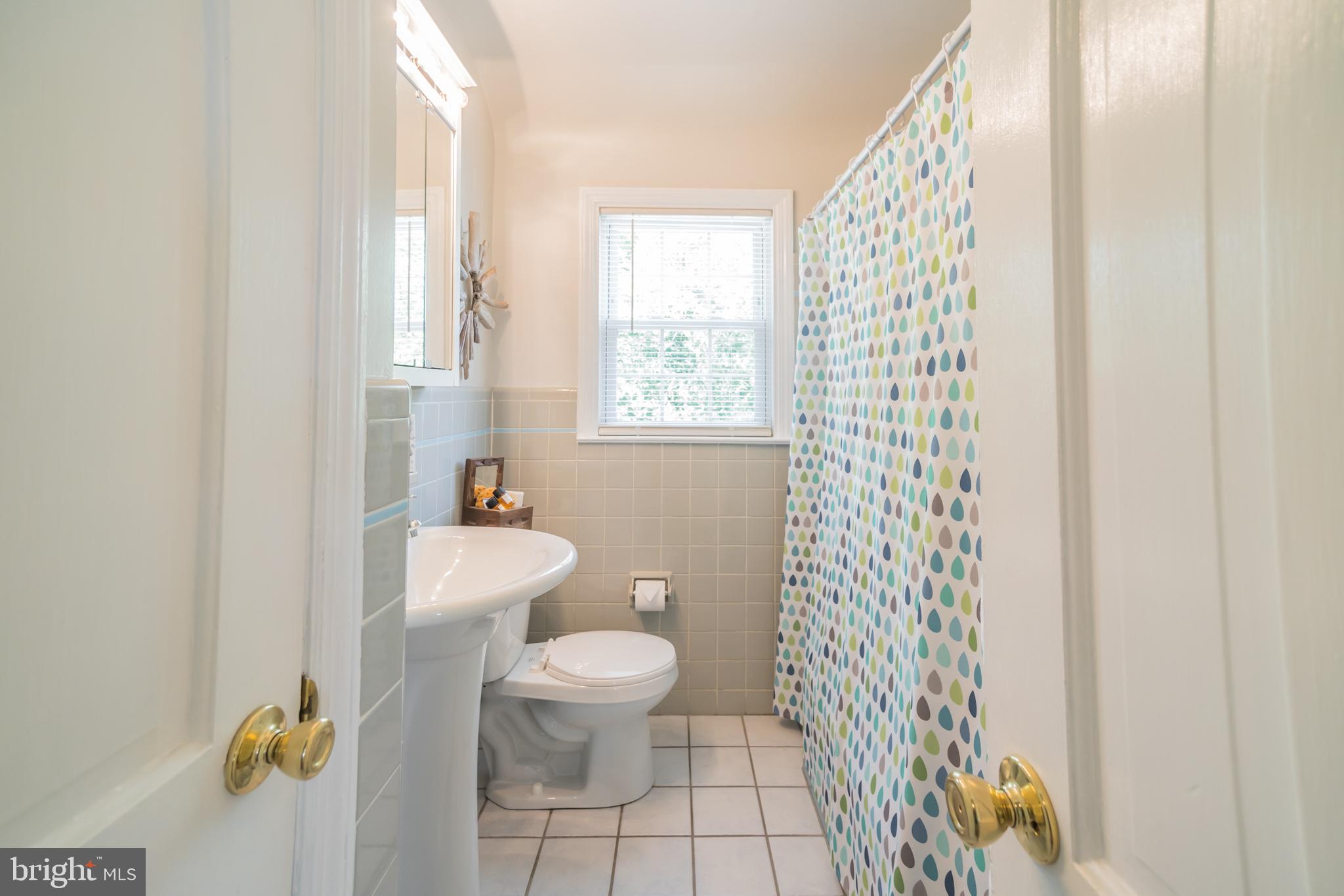117 Ambler Road Cherry Hill, NJ 08002 - Photo 18 of 30 Gallery Image 18