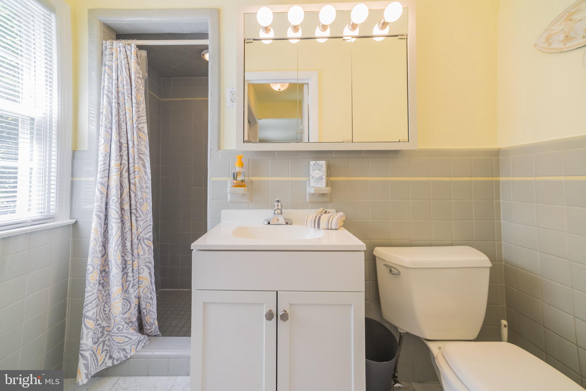 117 Ambler Road Cherry Hill, NJ 08002 - Photo 21 of 30 Gallery Image 21