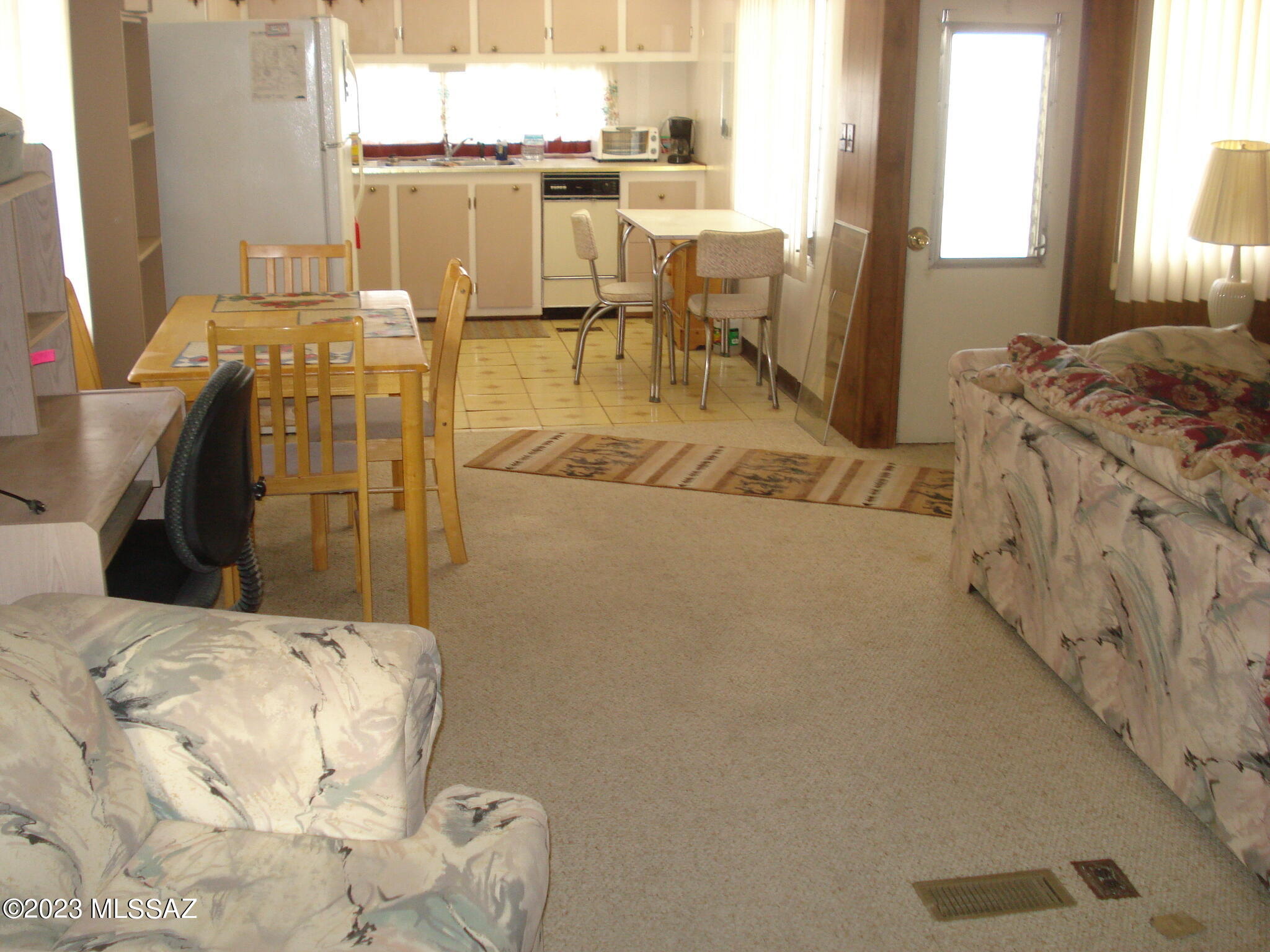 5557 West Rocking Cir Street Tucson, AZ 85713 - Photo 5 of 13 DSC09250