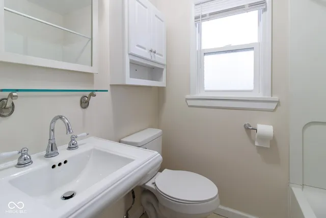 $1,250 | 630 Chester Street, Anderson, IN 46012