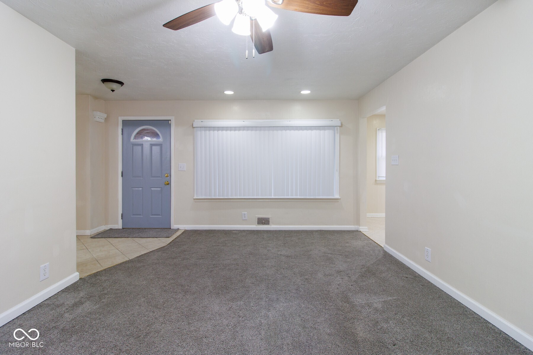 630 Chester Street Anderson, IN 46012 - Photo 2 of 16