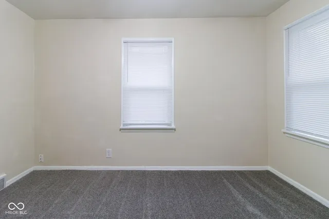 $1,295 | 630 Chester Street, Anderson, IN 46012