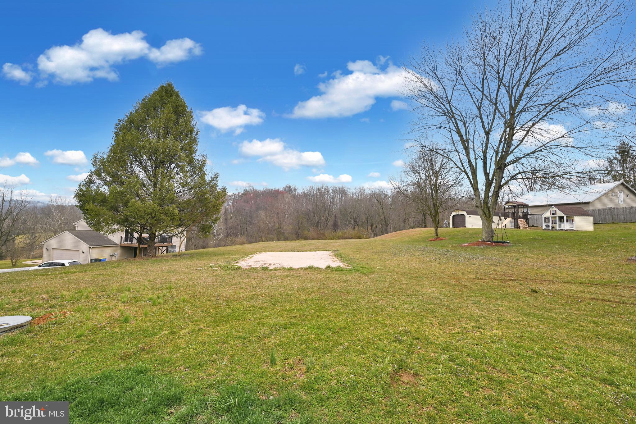 2415 Croll School Road York, PA 17403 - Photo 44 of 52 Backyard