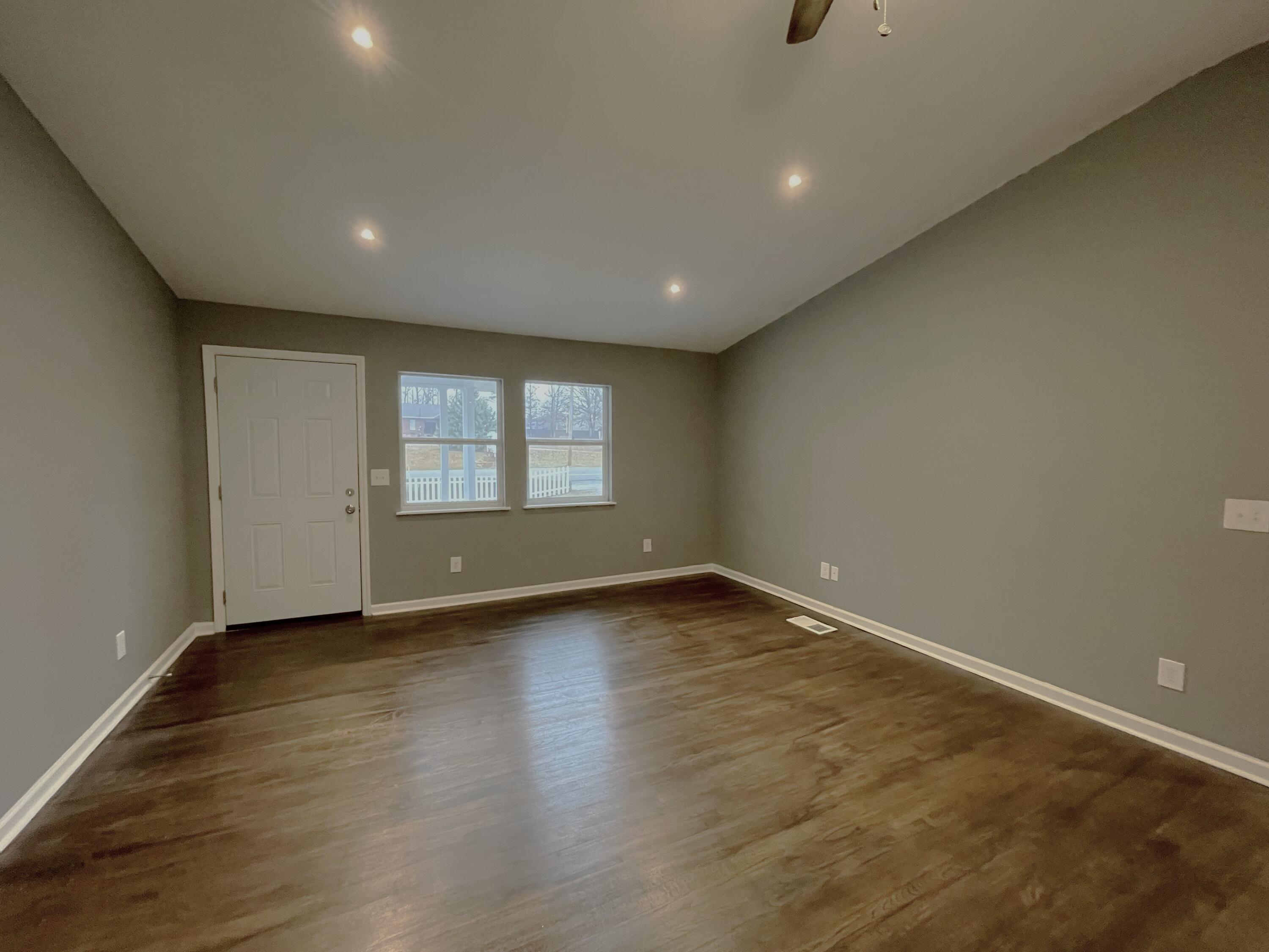 1519 Wilson Road Rossville, GA 30741 - Photo 3 of 19 IMG-9295