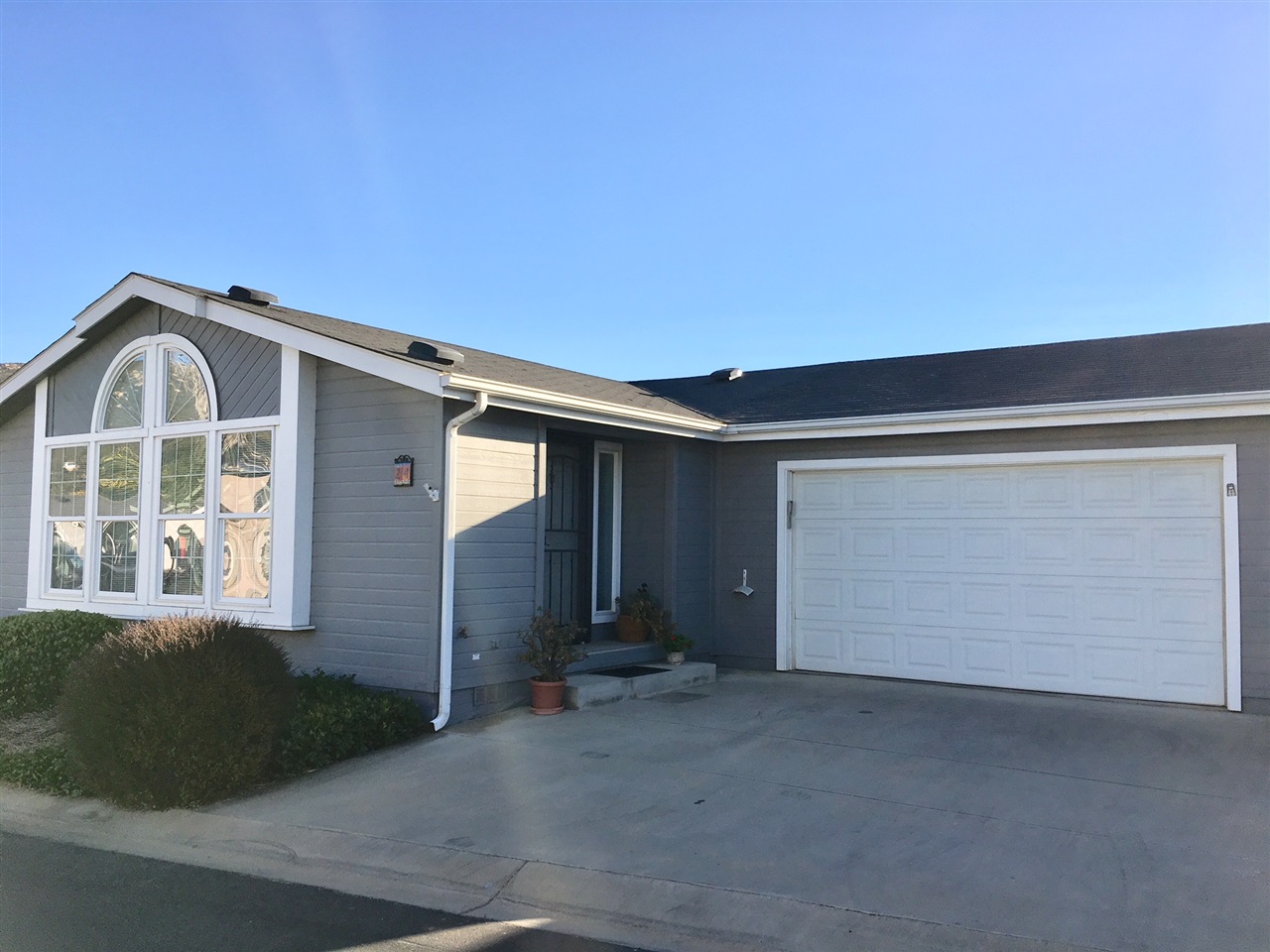 15935 Spring Oaks Road, Unit SPC 24 El Cajon, CA 92021 - Photo 1 of 17 Gallery Image 1