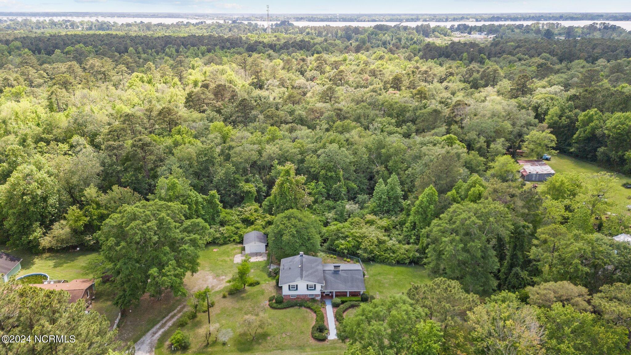 735 Half Moon Road New Bern, NC 28560 - Photo 19 of 56 Aerial