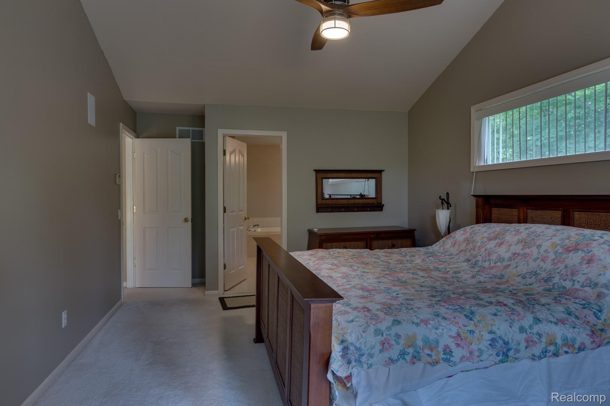 3635 Joshua Drive Rochester, MI 48307 - Photo 25 of 48 M10A0270_3635 Joshua Dr__2048x1365.jpg