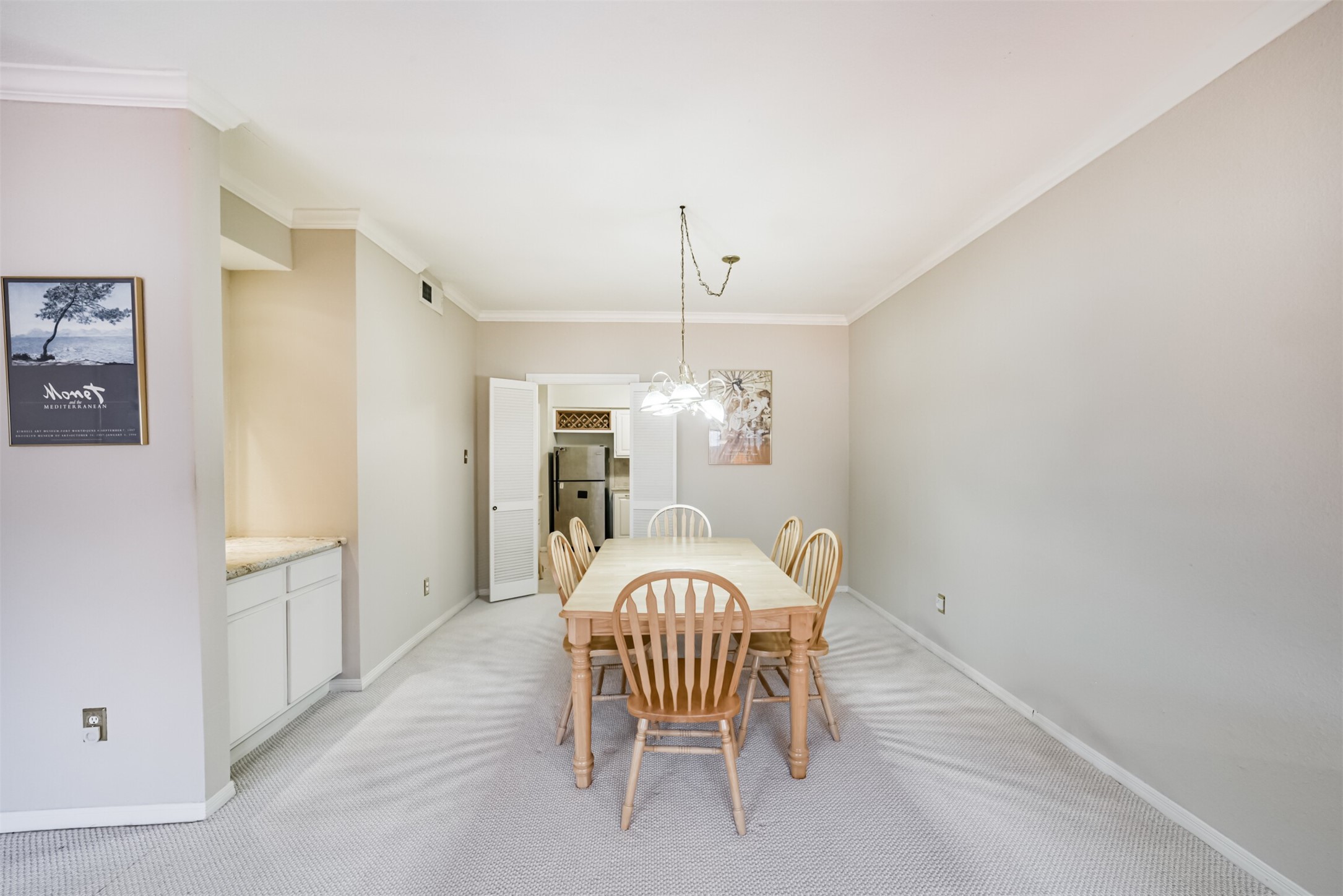 720 Augusta Drive, Unit 720 Houston, TX 77057 - Photo 13 of 36