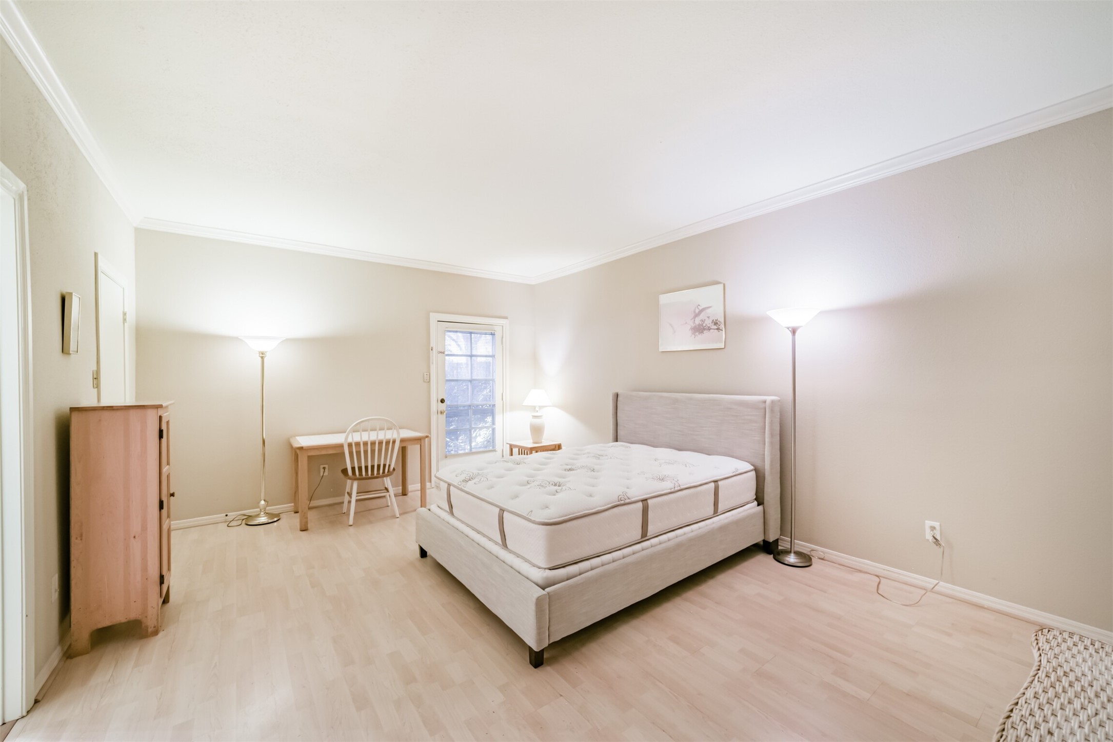 720 Augusta Drive, Unit 720 Houston, TX 77057 - Photo 16 of 36