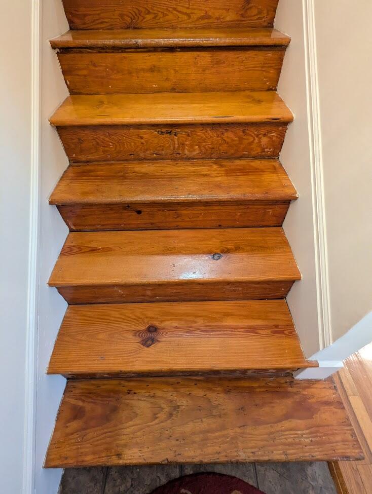 21 Hester Street, Unit 8 Charleston, SC 29403 - Photo 21 of 64 Stair treads closeup