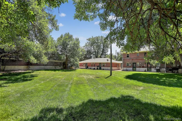 a view of a volley ball court