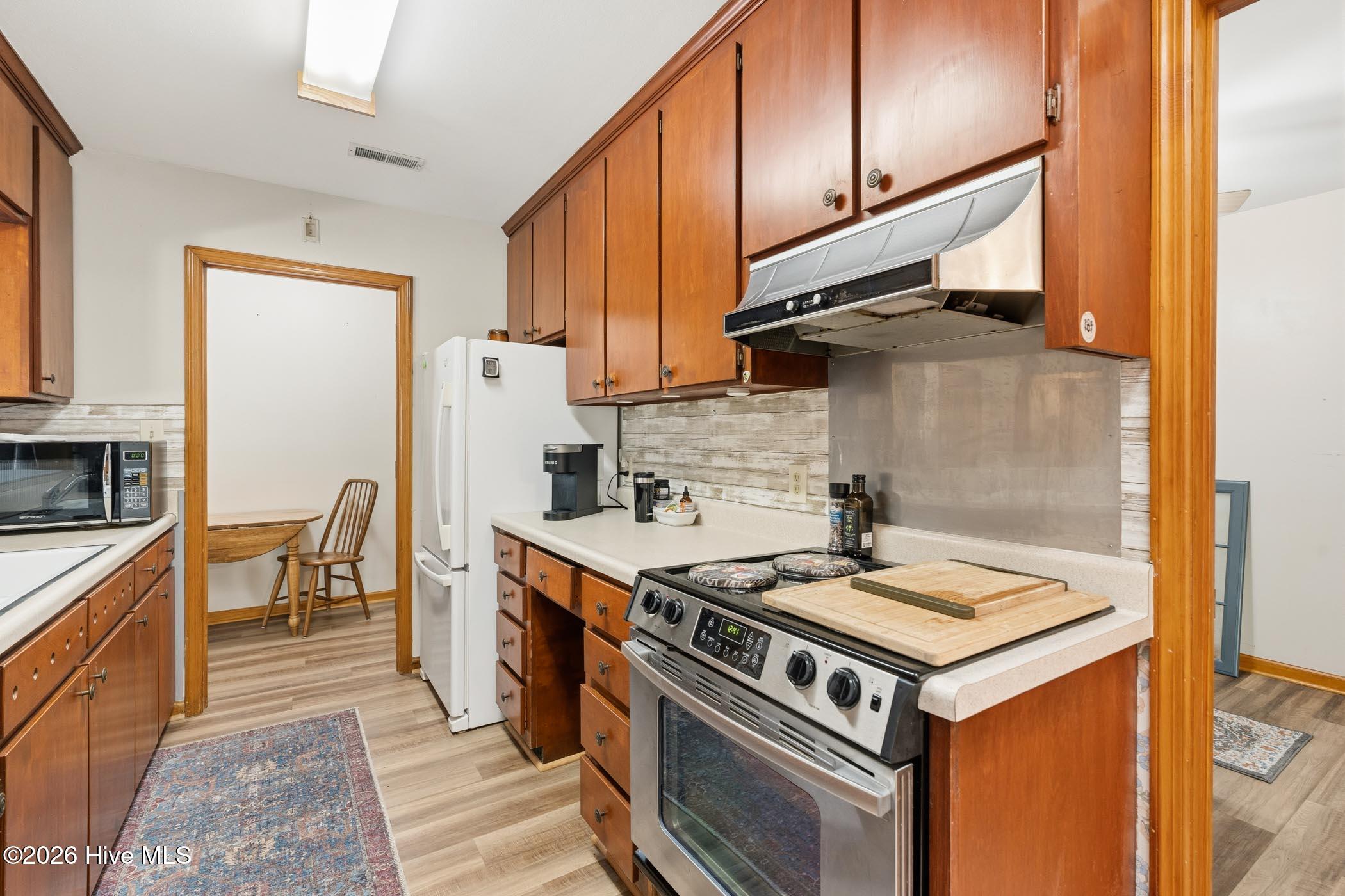 194 Poole Road Rockingham, NC 28379 - Photo 8 of 54 kitchen