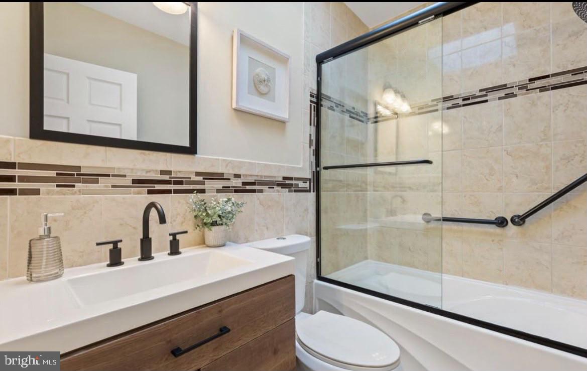 720 Edgewood Street Baltimore, MD 21229 - Photo 7 of 12