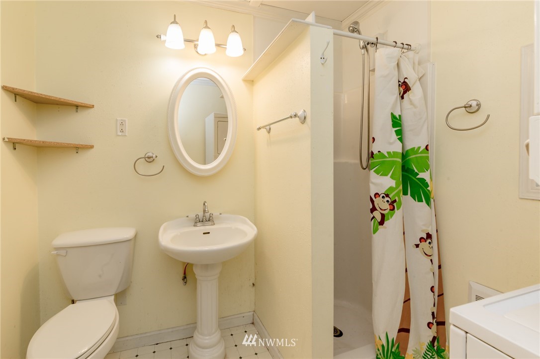 1213 Golf Club Road Southeast Lacey, WA 98503 - Photo 8 of 17 Gallery Image 8