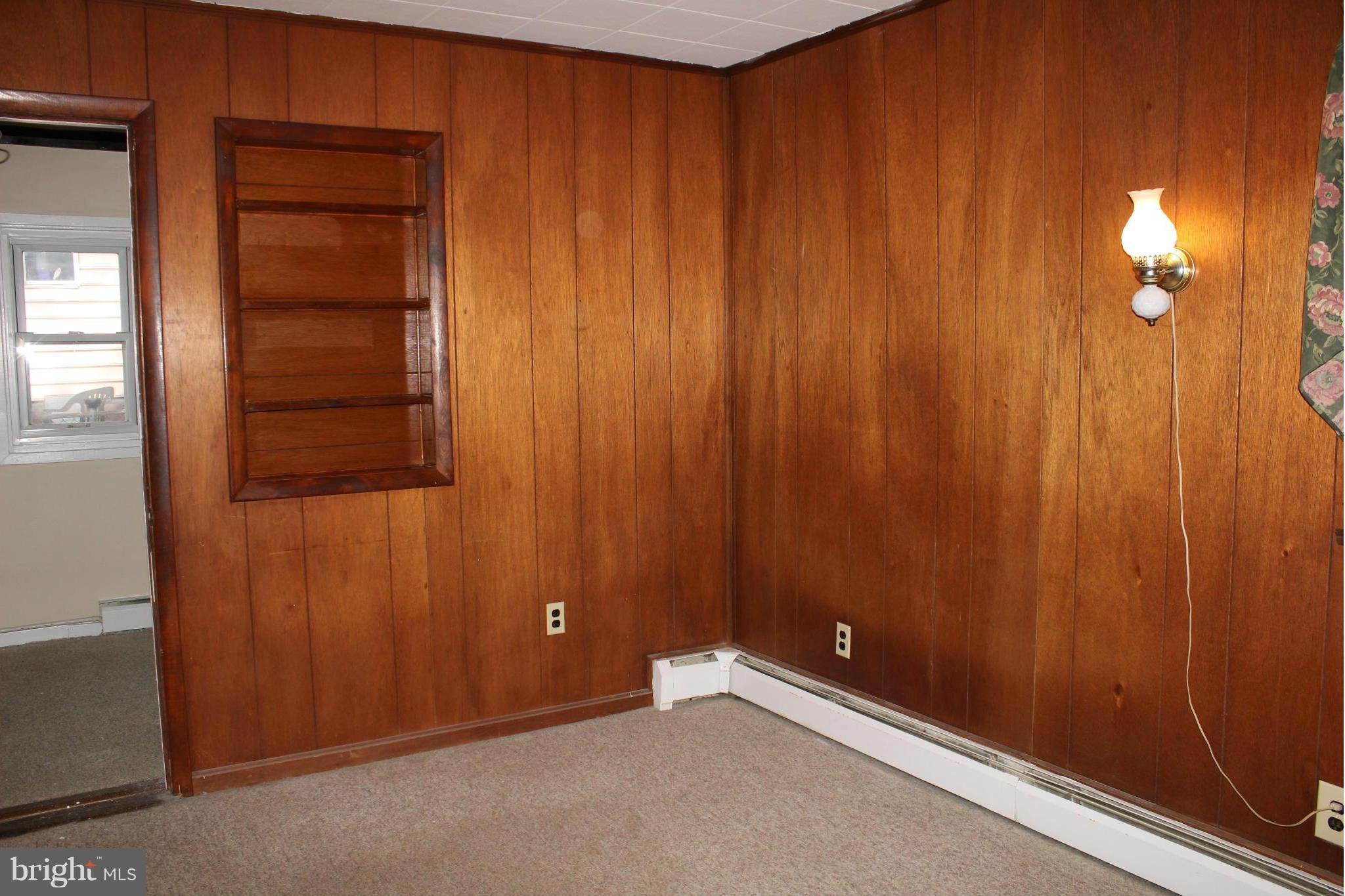 7726 Garrison Road Hyattsville, MD 20784 - Photo 9 of 25 Family Room