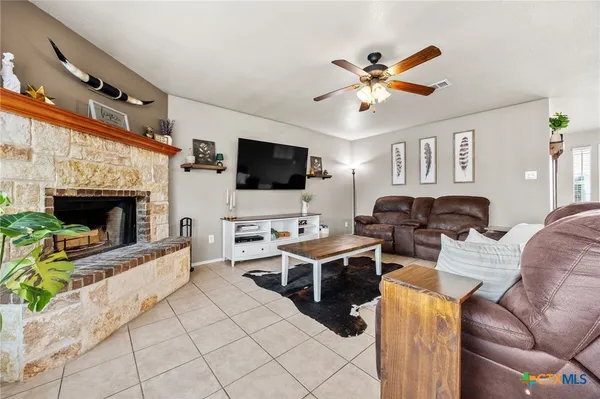 $2,100 | 4103 Dewitt County Court, Killeen, TX 76549