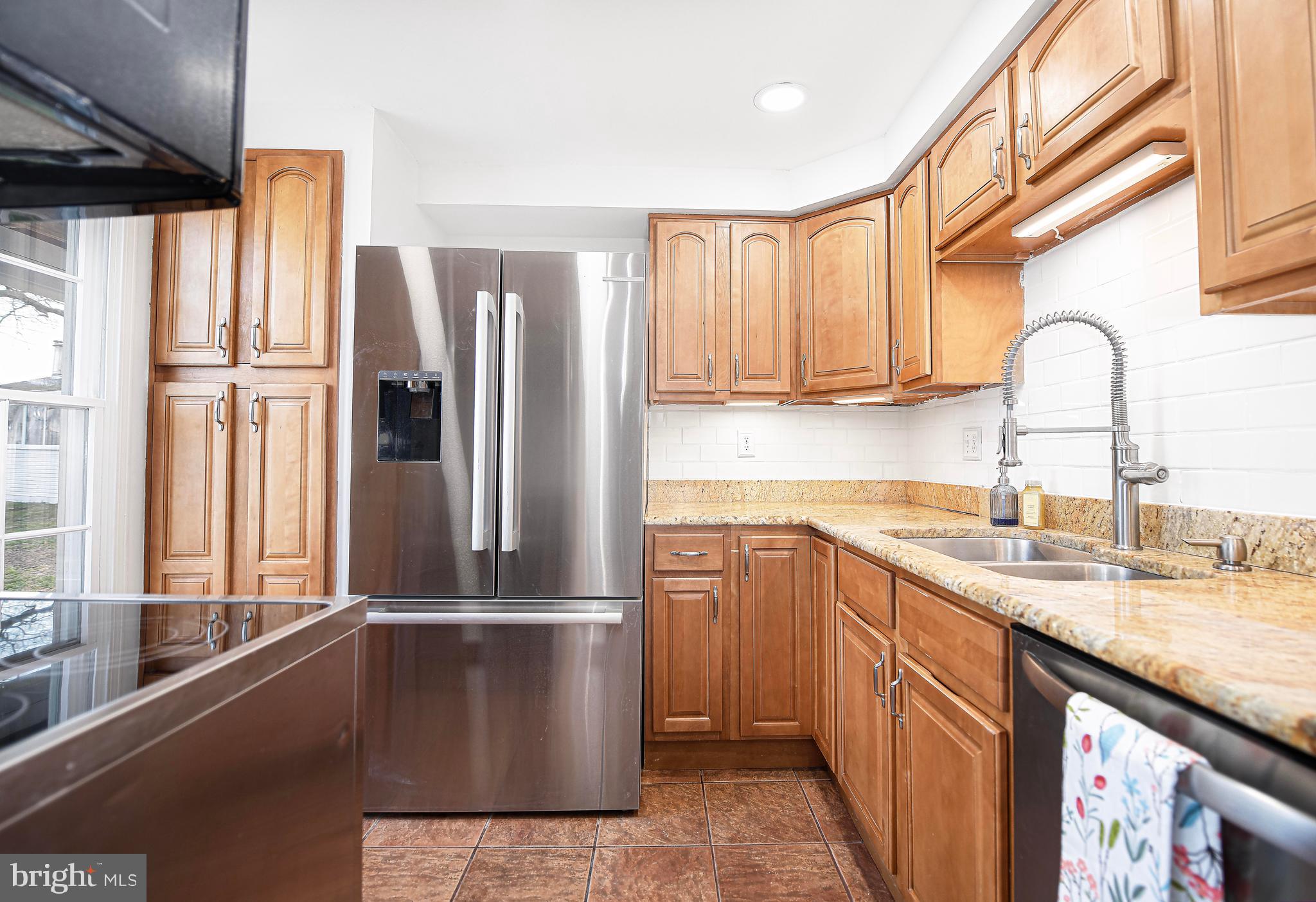 705 Riverside Drive Essex, MD 21221 - Photo 18 of 69