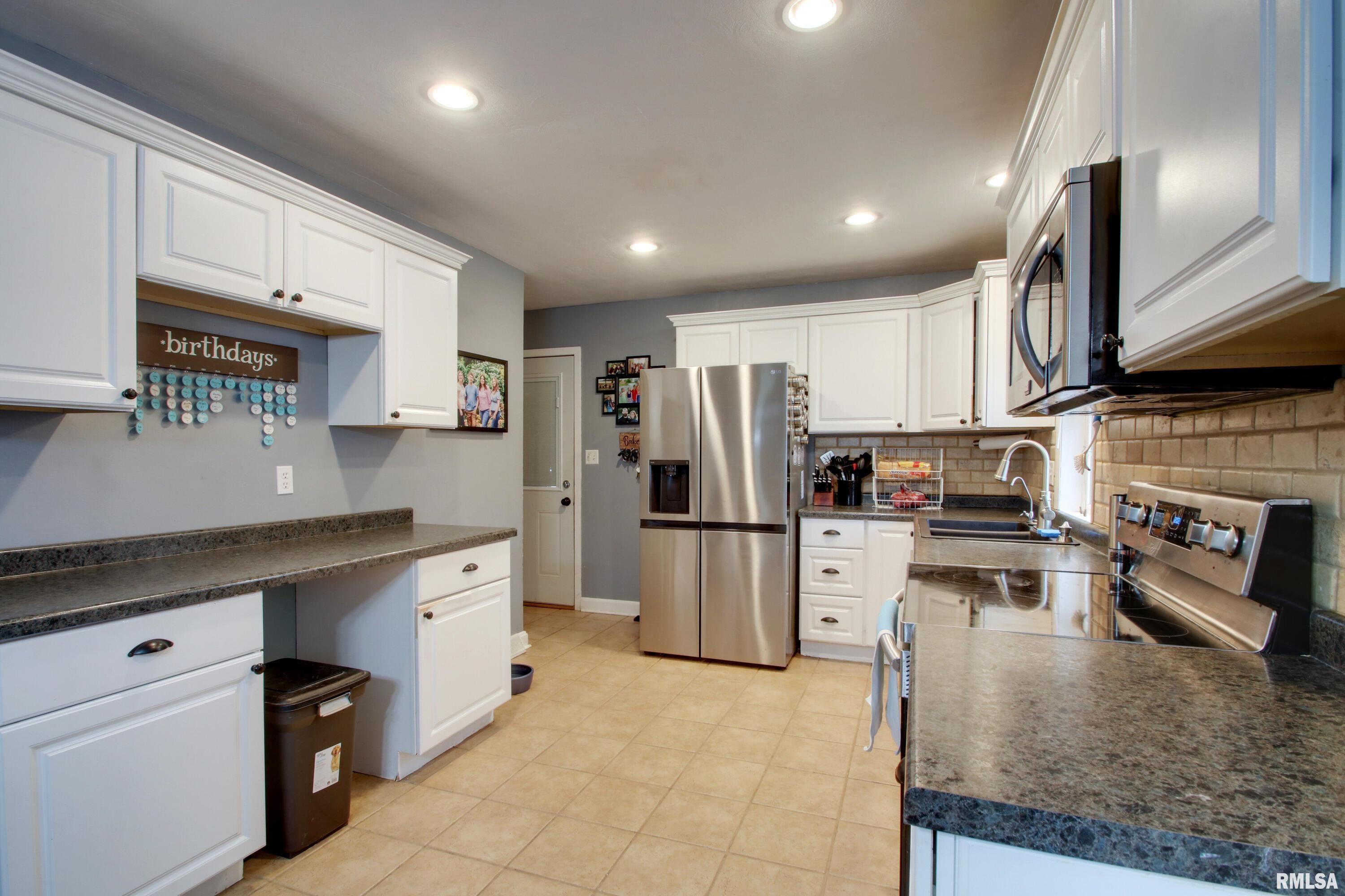 708 Hamilton Avenue Quincy, IL 62305 - Photo 8 of 24