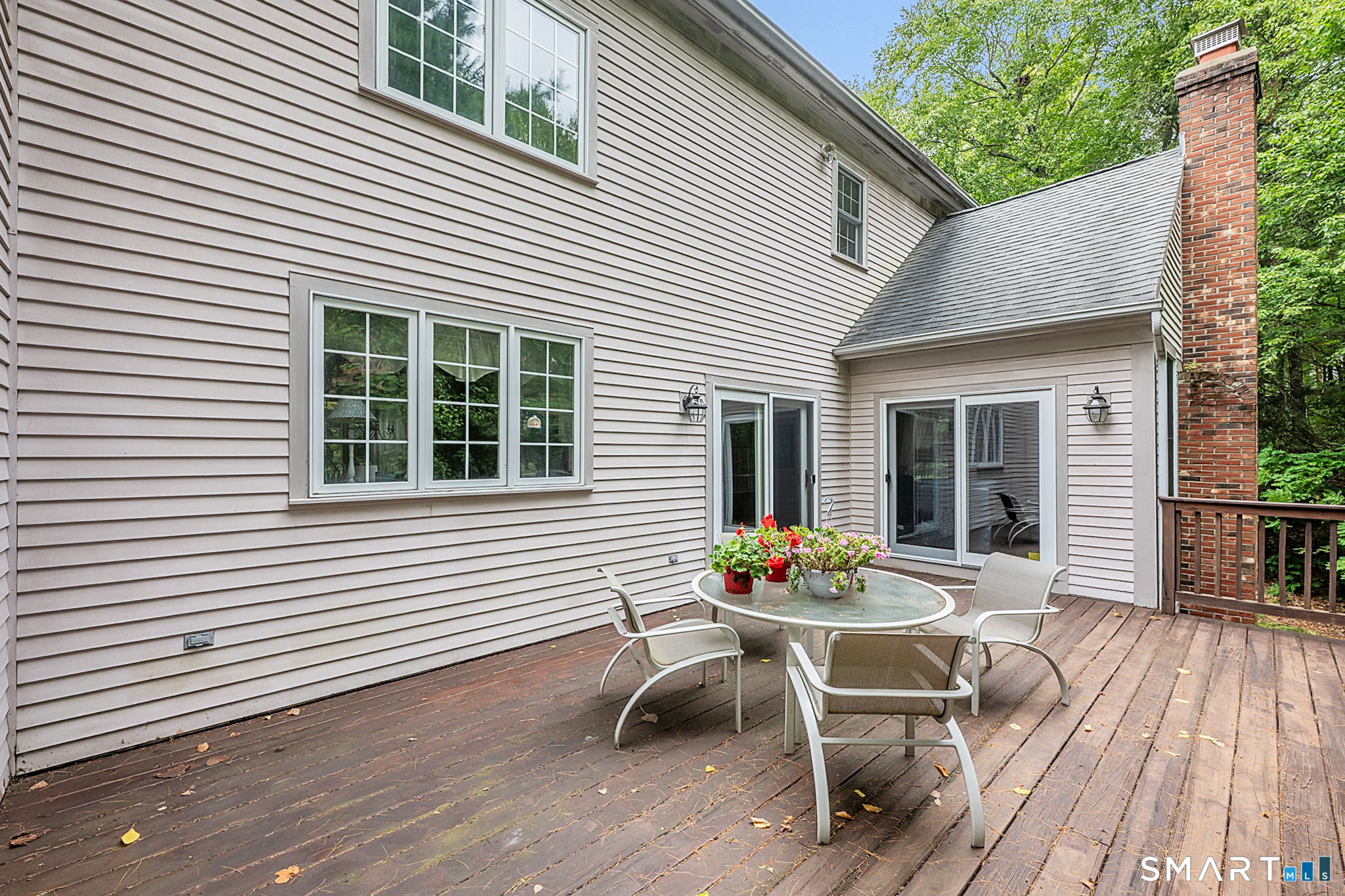 68 Hart Street Burlington, CT 06013 - Photo 35 of 38