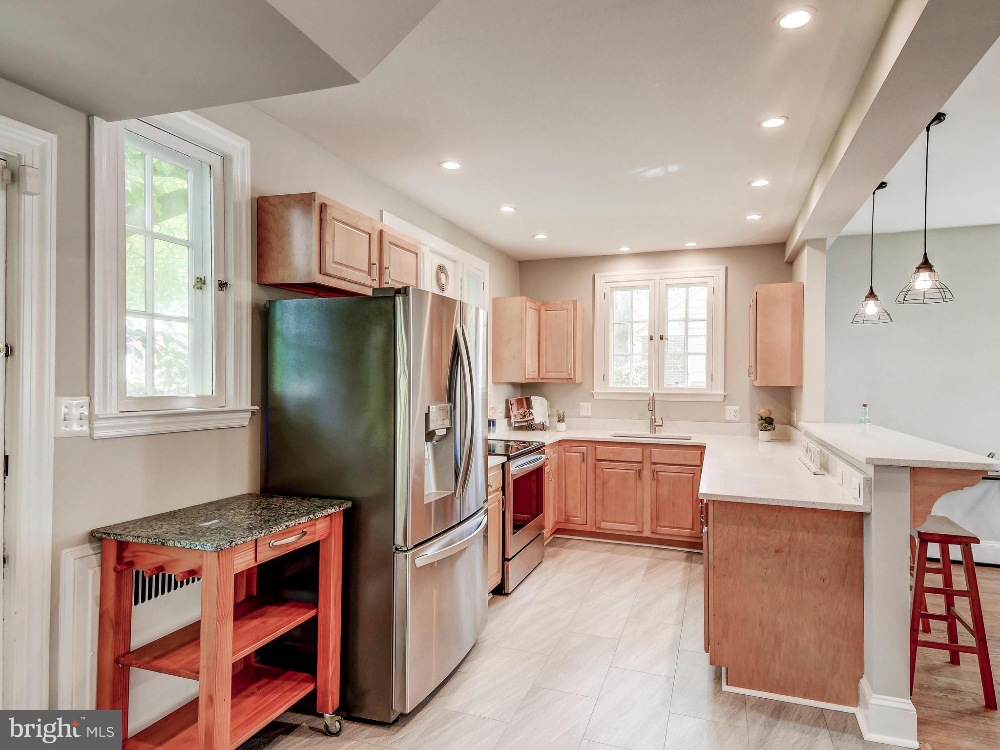 323 Taplow Road Baltimore, MD 21212 - Photo 13 of 41 Gourmet Kitchen