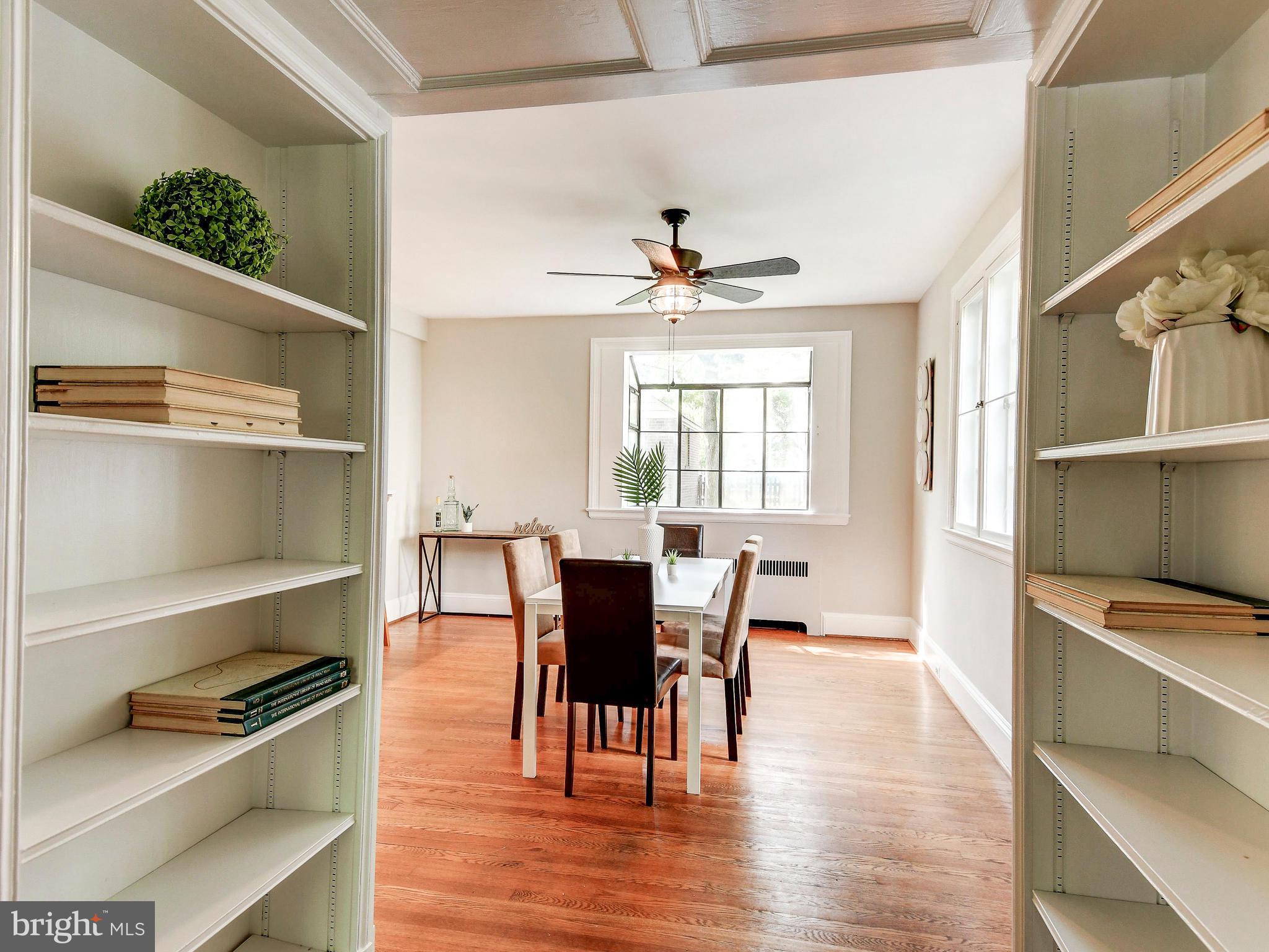 323 Taplow Road Baltimore, MD 21212 - Photo 19 of 41 Built-InBookshelves