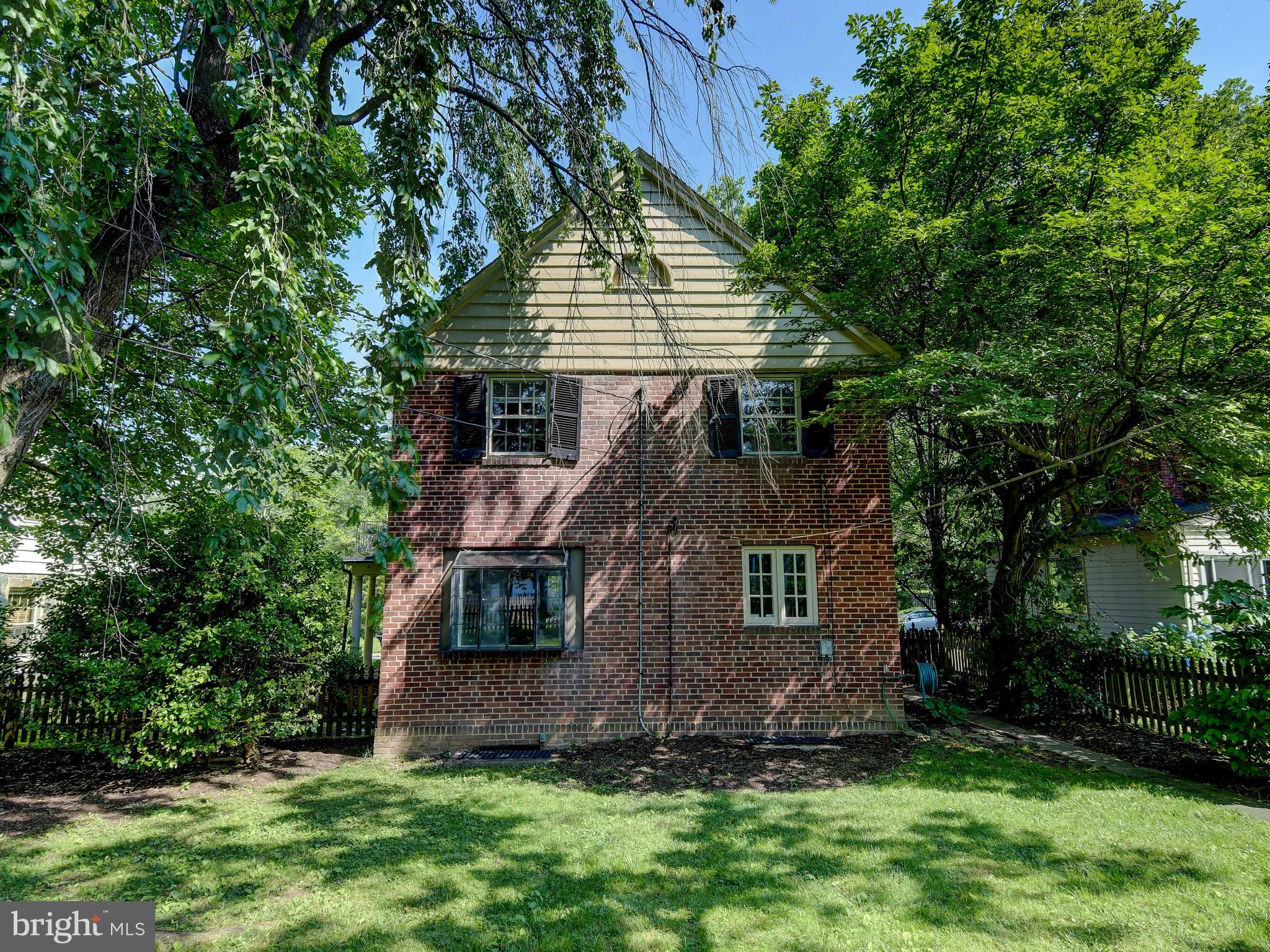 323 Taplow Road Baltimore, MD 21212 - Photo 38 of 41 Exterior Side