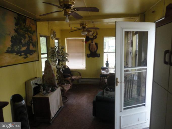 7110 Accokeek Road Brandywine, MD 20613 - Photo 12 of 16 Interior (General)