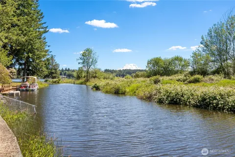 $925,000 | 16026 Lawrence Place Southeast, Yelm, WA 98597