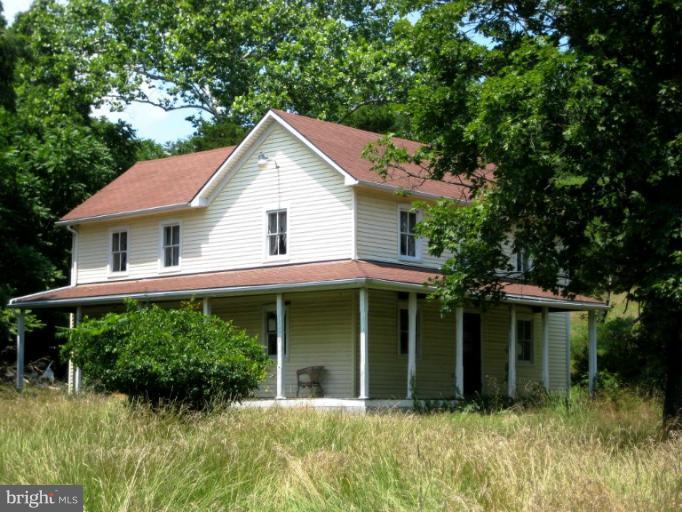 50 Virginia Line Road Berkeley Springs, WV 25411 - Photo 9 of 23 Exterior (Front)