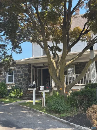 $2,400 | 243 Glenville Road, Greenwich, CT 06831