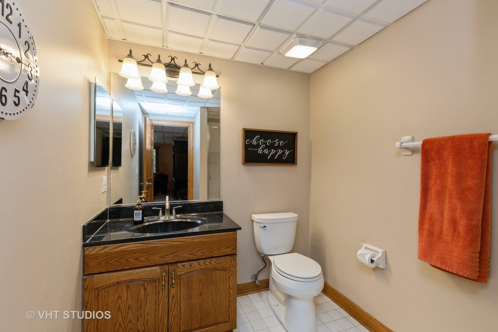 10 Riviera Court Lake In The Hills, IL 60156 - Photo 34 of 42
