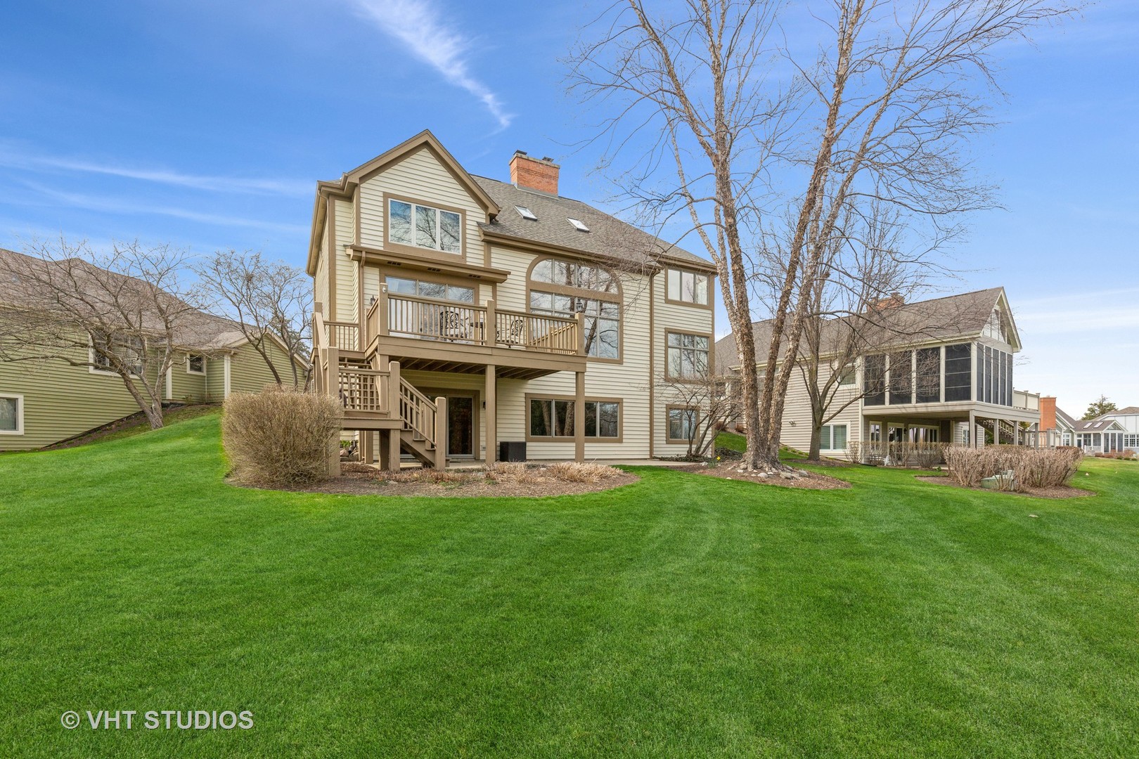 10 Riviera Court Lake In The Hills, IL 60156 - Photo 37 of 42