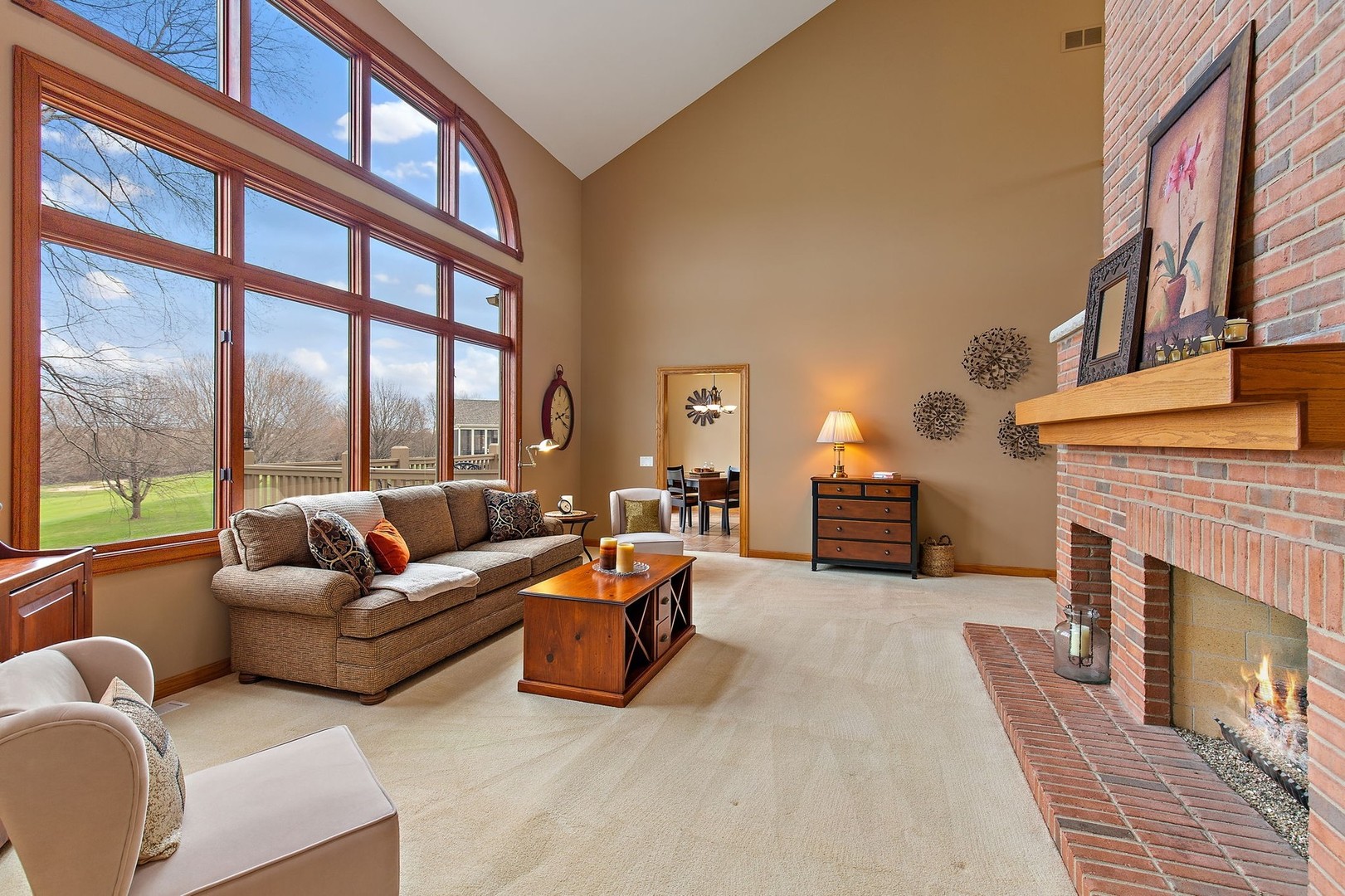 10 Riviera Court Lake In The Hills, IL 60156 - Photo 9 of 42